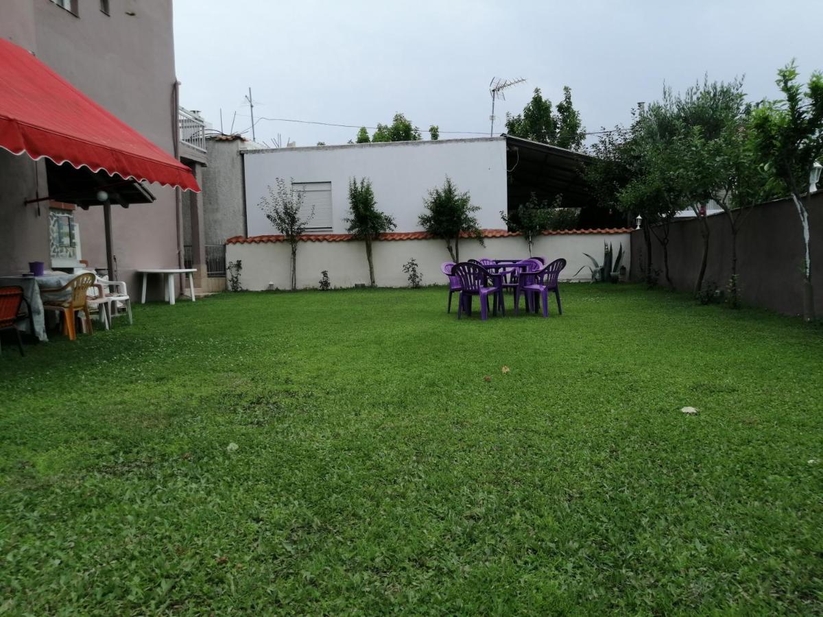 Ο Ακλόνητος Aparthotel Nea Mesagkala Exterior photo